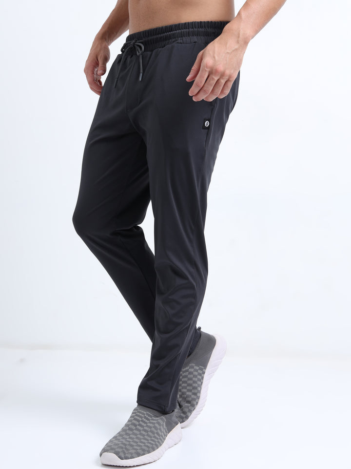 Men's Mid-Rise Elastic Waist  Black Jogger