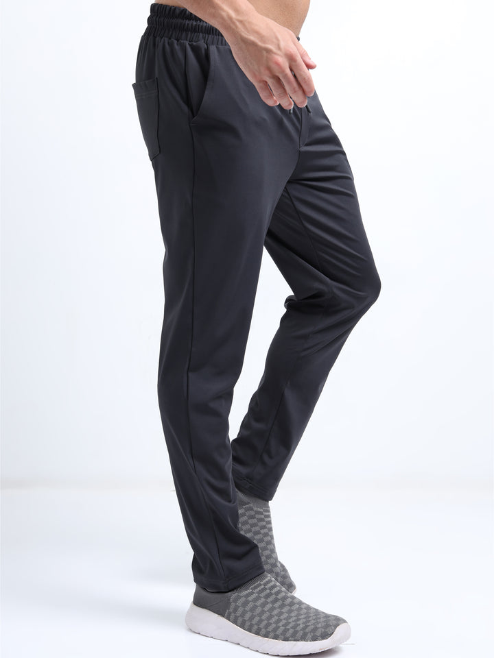 Men's Mid-Rise Elastic Waist  Black Jogger