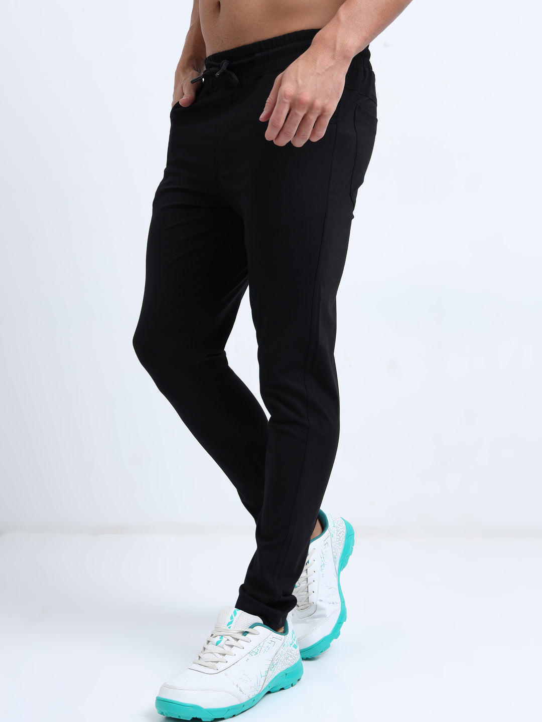 Men's Mid-Rise Elastic Waist  Black Jogger