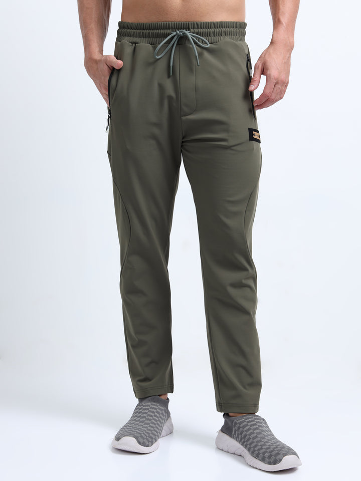 Man's Regular fit Olive Green Jogger with Zipper Pocket