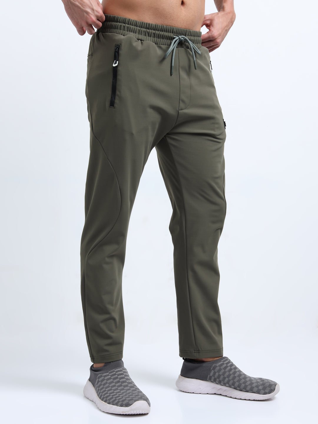 Man's Regular fit Olive Green Jogger with Zipper Pocket