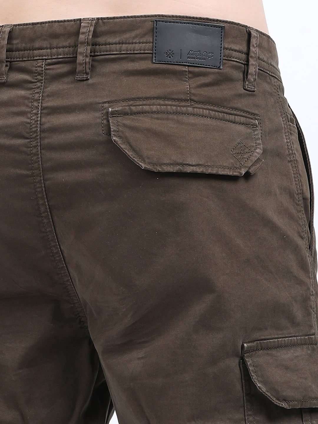 Man's High-Waist Relaxed-Fit  coffee Trousers