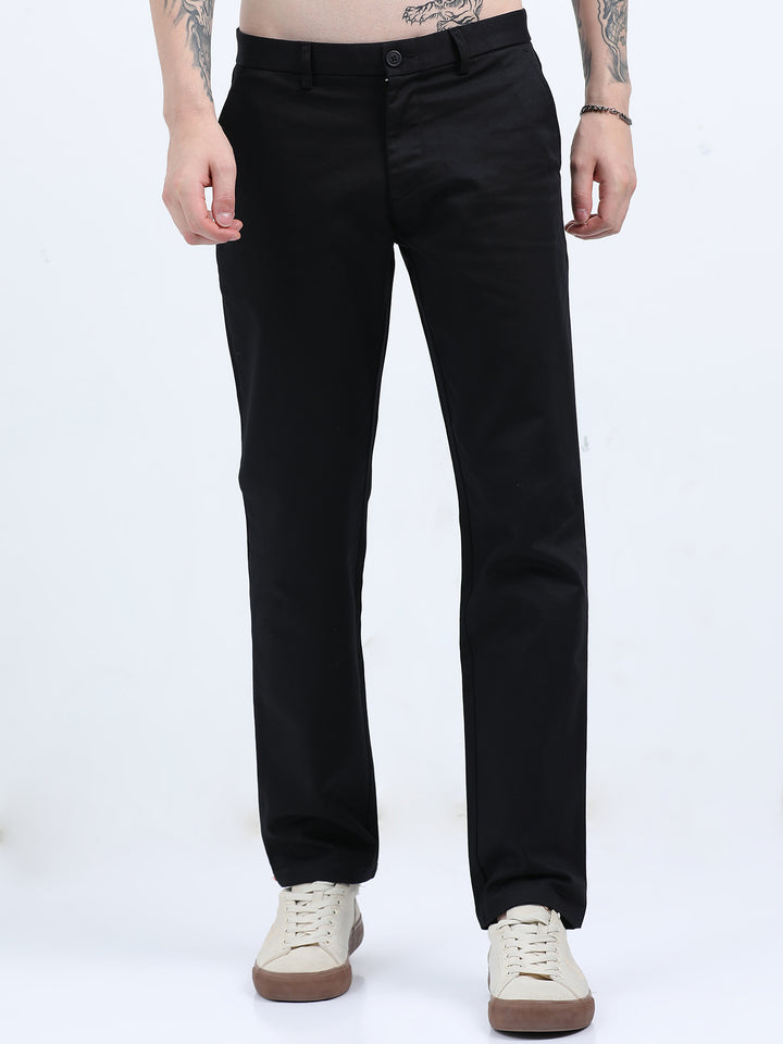 Men's versatile look Straight-fit classic black pant