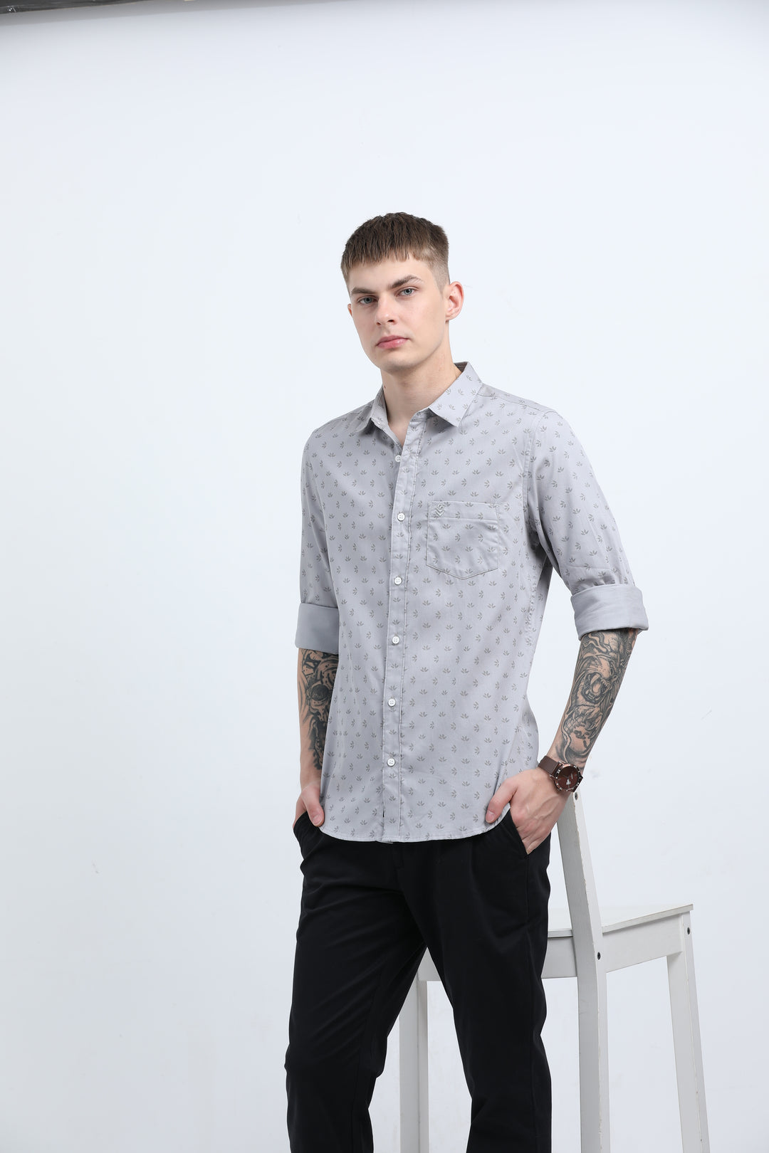 Men's Subtle micro leaf motif Grey shirt