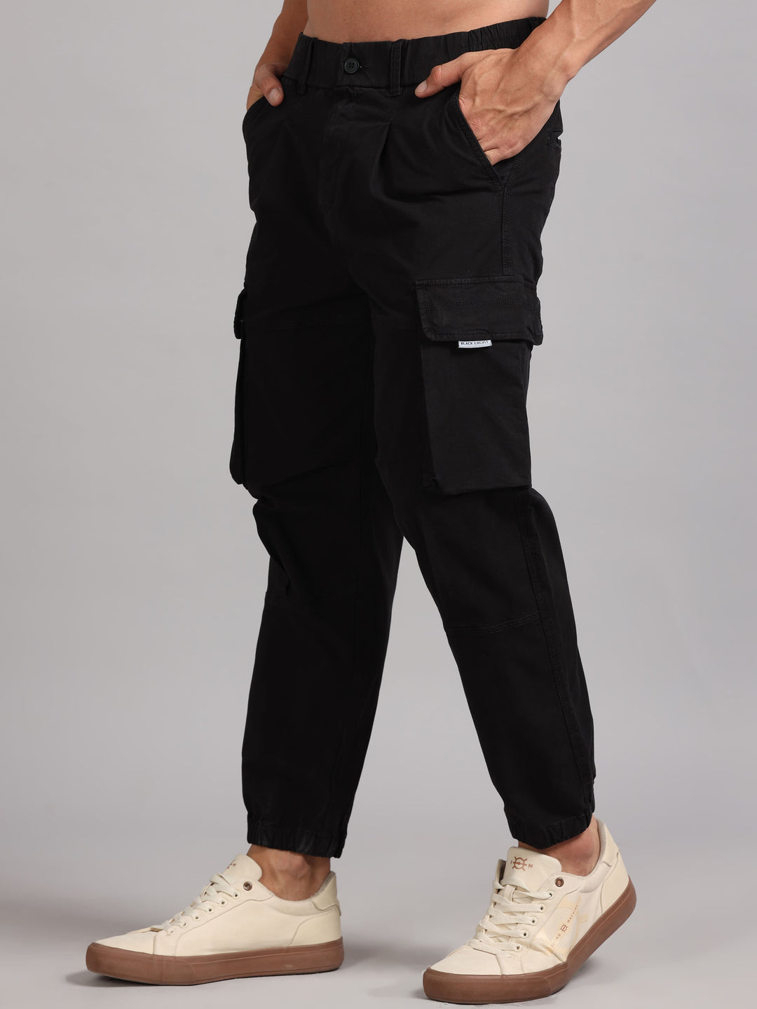 Men's Black high‑rise cargo trousers