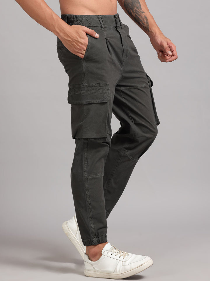 Men's Black high‑rise cargo trousers