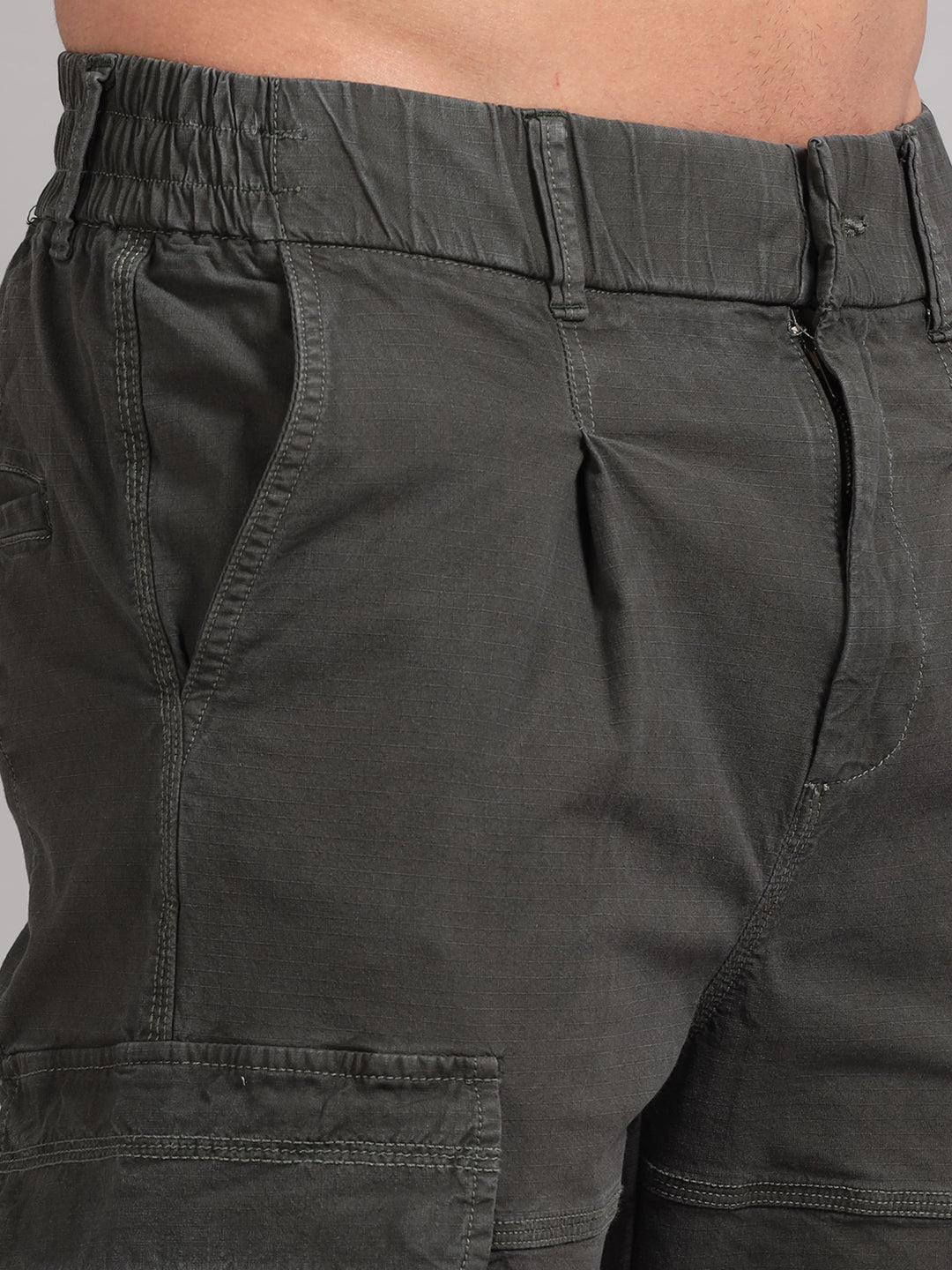 Men's Black high‑rise cargo trousers