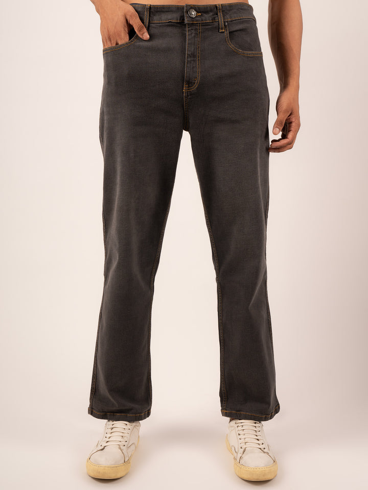 MEN'S CLASSIC STRAIGHT FIT STRETCH DENIM JEANS