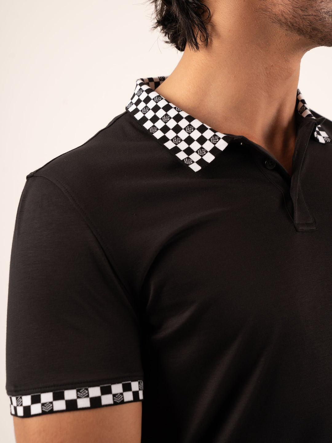 MEN'S CHECKERED  COLLAR BLACK POLO T-SHIRT
