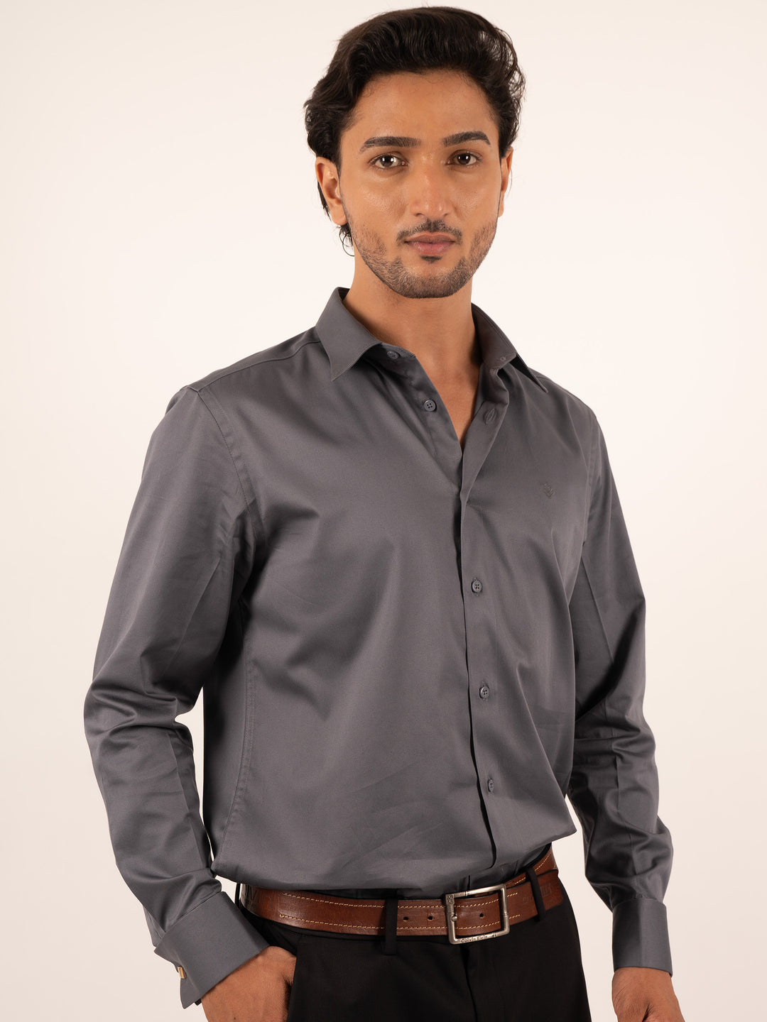 Men's  Grey Sleek-Fit Dress Shirt